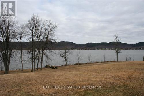 337 Domaine Road, Alfred & Plantagenet, ON - Outdoor With Body Of Water With View