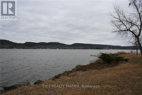 337 Domaine Road, Alfred & Plantagenet, ON - Outdoor With Body Of Water With View