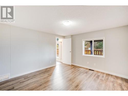 827 Columbia Road, Castlegar, BC - Indoor