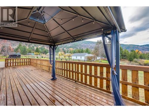 827 Columbia Road, Castlegar, BC - Outdoor With Deck Patio Veranda With Exterior