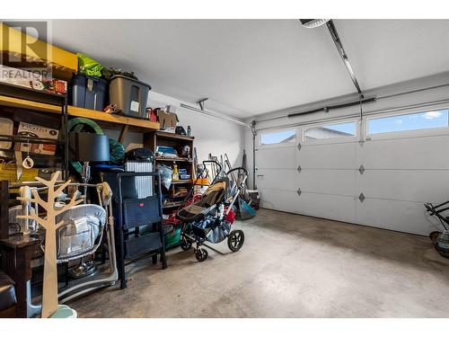 8800 Dallas Drive Unit# 122, Kamloops, BC - Indoor Photo Showing Garage