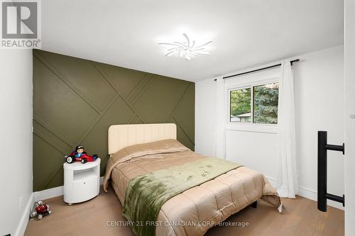 680 Millbank Drive, London, ON - Indoor Photo Showing Bedroom