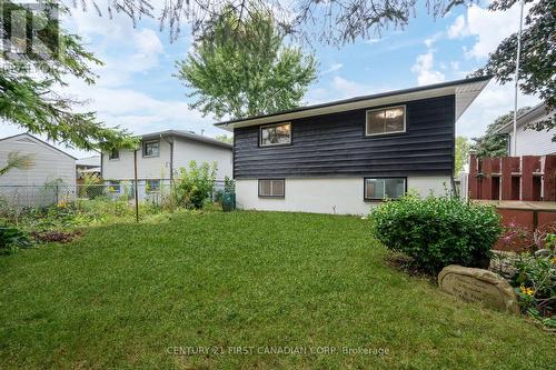 680 Millbank Drive, London, ON - Outdoor