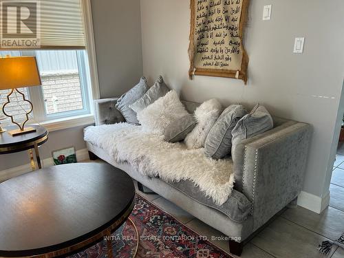 1817 Cedarhollow Boulevard, London, ON - Indoor Photo Showing Bedroom