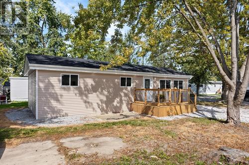 209 Dana Drive, Essex, ON - Outdoor With Deck Patio Veranda