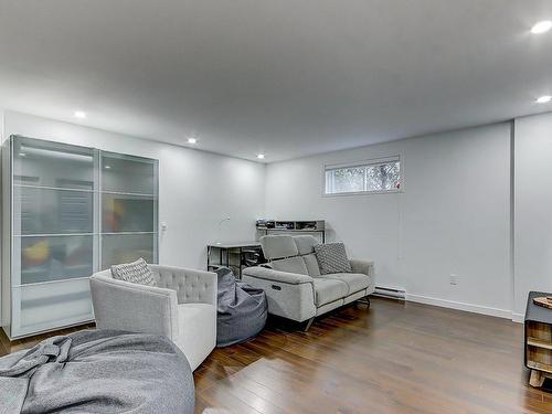 Salle familiale - 3336 Rue De La Viorne, Saint-Bruno-De-Montarville, QC - Indoor Photo Showing Living Room