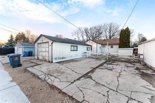 526 Tremblay St, Winnipeg, MB 