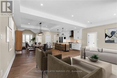 71 David Street, South Stormont, ON - Indoor Photo Showing Living Room