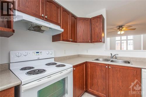 260 Gershwin Private, Ottawa, ON - Indoor Photo Showing Kitchen With Double Sink