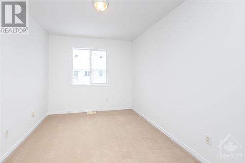 260 Gershwin Private, Ottawa, ON - Indoor Photo Showing Other Room