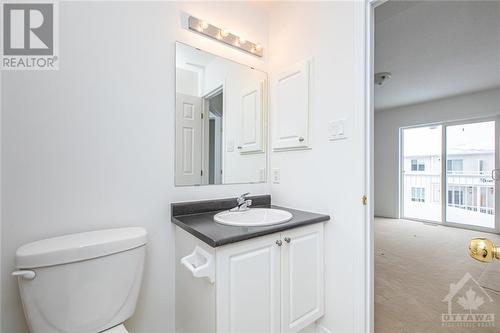 260 Gershwin Private, Ottawa, ON - Indoor Photo Showing Bathroom