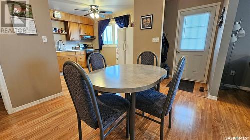 108 Railway Avenue E, Waldeck, SK - Indoor Photo Showing Dining Room