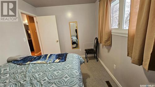 108 Railway Avenue E, Waldeck, SK - Indoor Photo Showing Bedroom