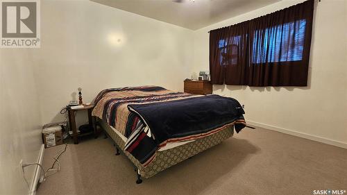 108 Railway Avenue E, Waldeck, SK - Indoor Photo Showing Bedroom