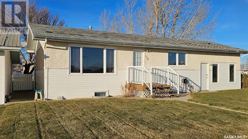 108 Railway Avenue E, Waldeck, SK - Outdoor With Deck Patio Veranda