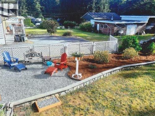 5277 Armstrong Crt, Powell River, BC - Outdoor