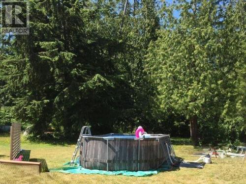 5277 Armstrong Crt, Powell River, BC - Outdoor With Above Ground Pool With Backyard