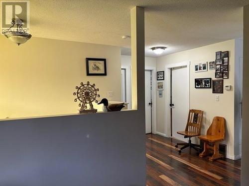 5277 Armstrong Crt, Powell River, BC - Indoor Photo Showing Other Room