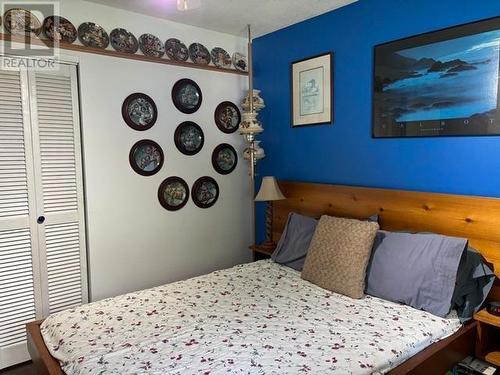 5277 Armstrong Crt, Powell River, BC - Indoor Photo Showing Bedroom