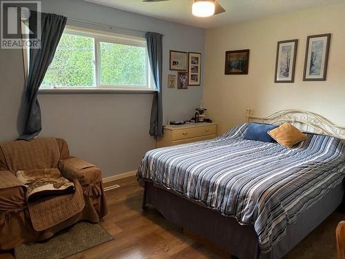 5277 Armstrong Crt, Powell River, BC - Indoor Photo Showing Bedroom