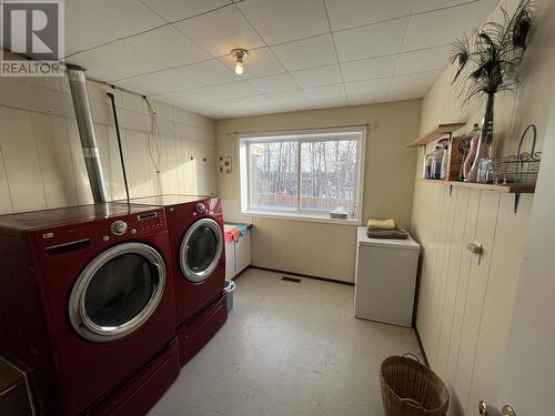 5324 51 Street, Fort Nelson, BC - Indoor Photo Showing Laundry Room