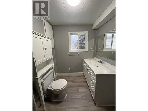 4107 E 53 Avenue, Fort Nelson, BC - Indoor Photo Showing Bathroom