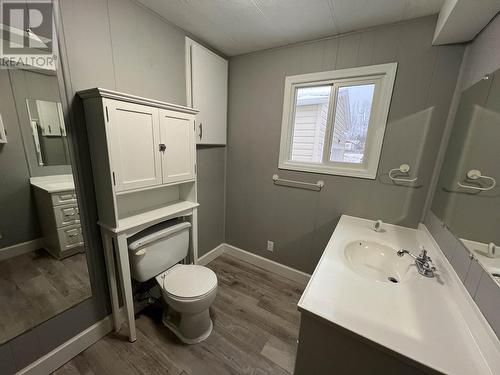 4107 E 53 Avenue, Fort Nelson, BC - Indoor Photo Showing Bathroom