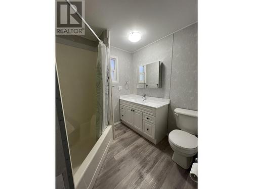 4107 E 53 Avenue, Fort Nelson, BC - Indoor Photo Showing Bathroom