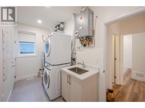 248 Bentgrass Avenue, Oliver, BC - Indoor Photo Showing Laundry Room