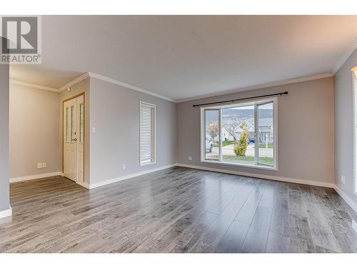 1404 12 Street, Vernon, BC - Indoor Photo Showing Other Room