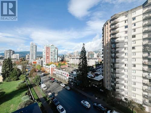 804 145 St. Georges Avenue, North Vancouver, BC - Outdoor