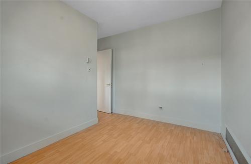 610 Vedette Drive, Penticton, BC - Indoor Photo Showing Other Room