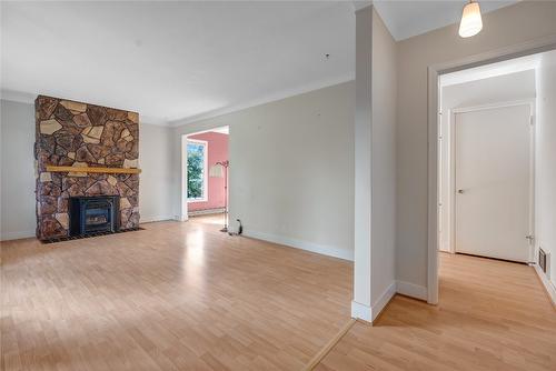 610 Vedette Drive, Penticton, BC - Indoor Photo Showing Other Room With Fireplace