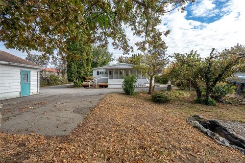 610 Vedette Drive, Penticton, BC - Outdoor