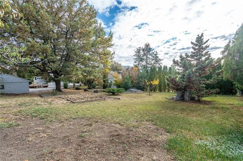 610 Vedette Drive, Penticton, BC - Outdoor