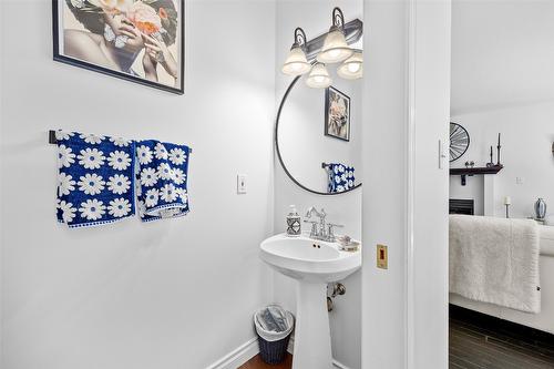 8765 Forsberg Road, Vernon, BC - Indoor Photo Showing Bathroom