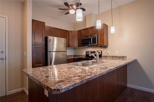 205-3010 35 Street, Vernon, BC - Indoor Photo Showing Kitchen With Double Sink