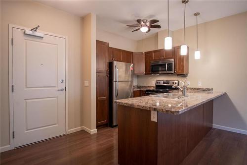 205-3010 35 Street, Vernon, BC - Indoor Photo Showing Kitchen