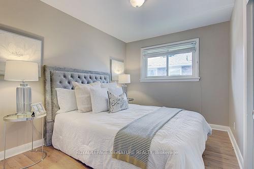 Main-352 Garden Crt, Oshawa, ON - Indoor Photo Showing Bedroom