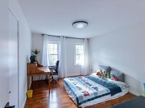 Main-1737 Branchwood Park, Mississauga, ON - Indoor Photo Showing Bedroom