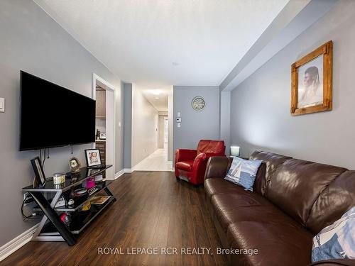 141 Clark St, Shelburne, ON - Indoor Photo Showing Living Room