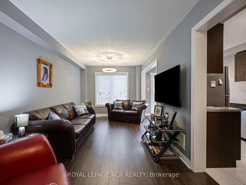 141 Clark St, Shelburne, ON - Indoor Photo Showing Living Room