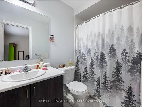 141 Clark St, Shelburne, ON - Indoor Photo Showing Bathroom