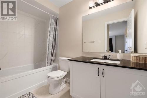 Ensuite 1 - 220 Pilot Private, Ottawa, ON - Indoor Photo Showing Bathroom