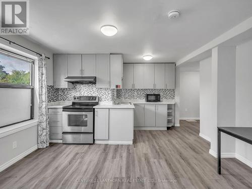 1 South Park Street, Belleville, ON - Indoor Photo Showing Kitchen With Upgraded Kitchen