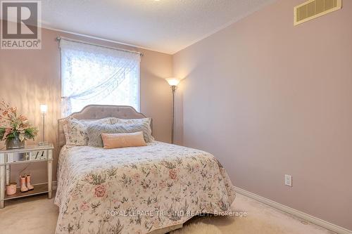 28 David Street, Ingersoll, ON - Indoor Photo Showing Bedroom