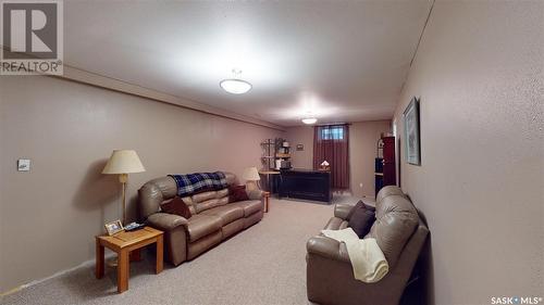 532 Gertie Street, Moosomin, SK - Indoor