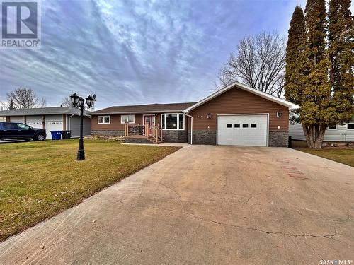 532 Gertie Street, Moosomin, SK - Outdoor With Facade