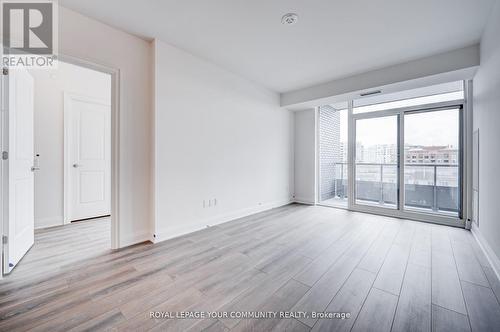 704 - 10 Gatineau Drive, Vaughan, ON - Indoor Photo Showing Other Room