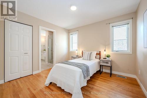 7 Whitetail Court, Guelph (Village), ON - Indoor Photo Showing Bedroom